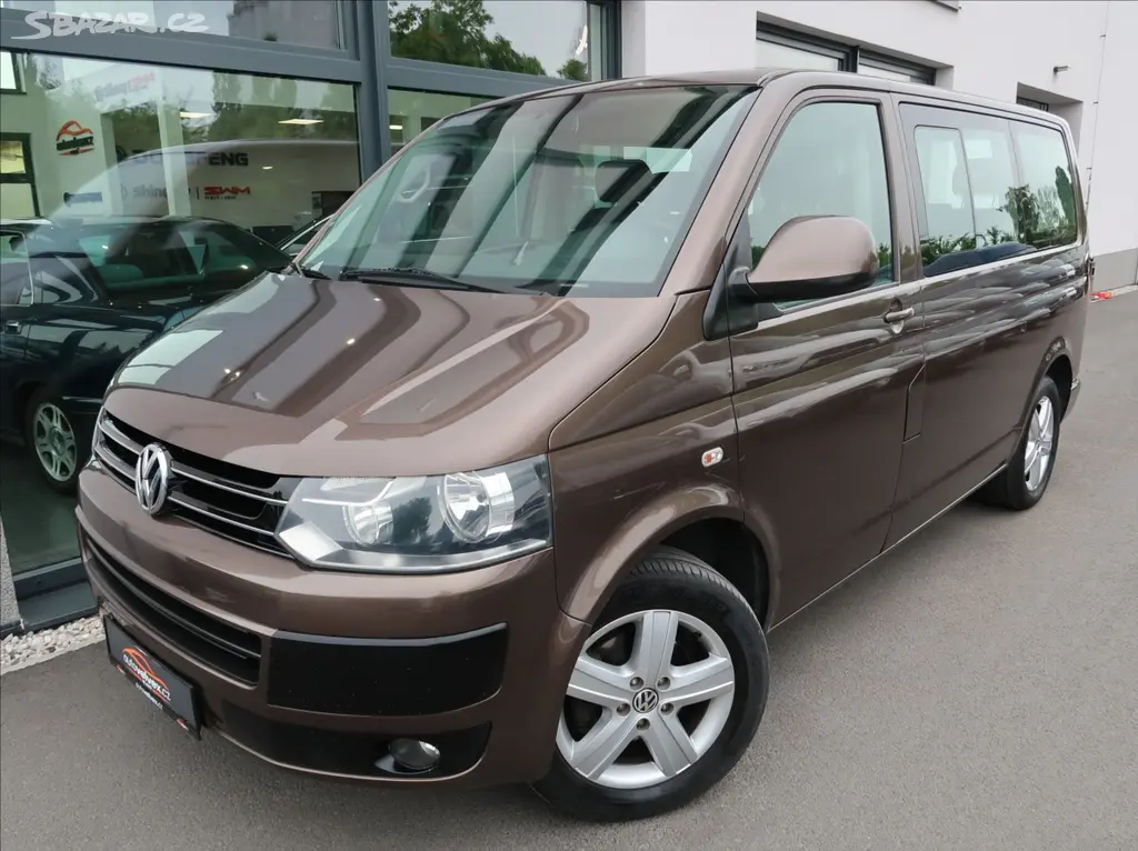 Volkswagen Multivan, 2,0 TDi,103kW,7míst,tažné,DPH